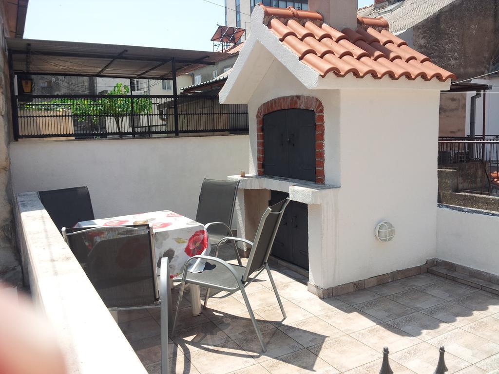 Apartments Bepina- 5 Mins From The Center Split Phòng bức ảnh