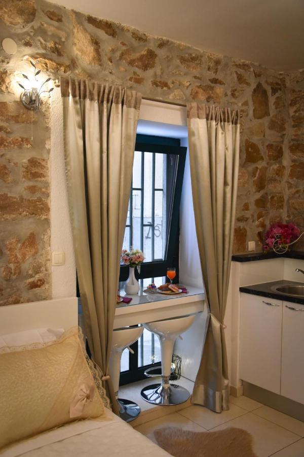 Apartments Bepina- 5 Mins From The Center Split Ngoại thất bức ảnh